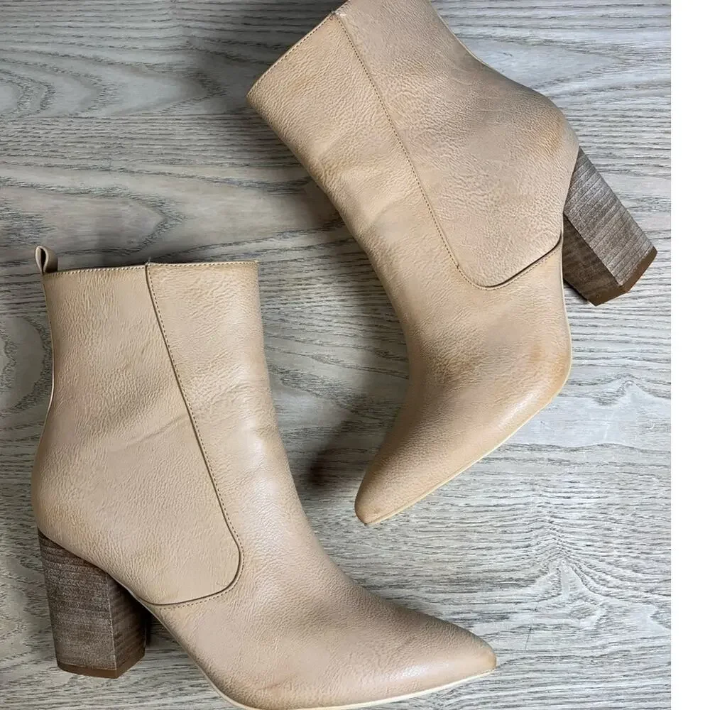 VICI Faux Leather Tan Ankle Boots Pointed Almond Toe Block Heel Women’s Size 10